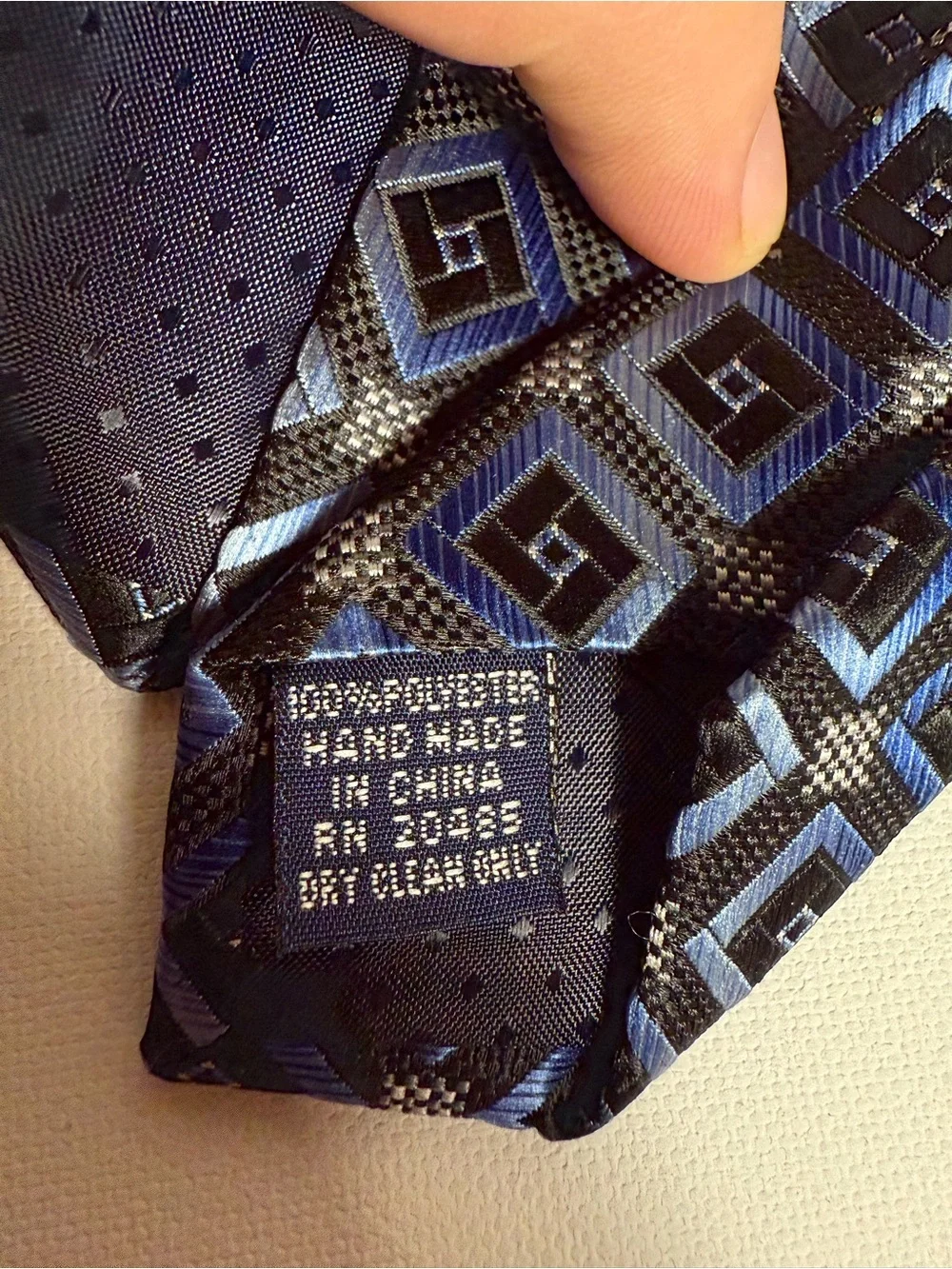 Vintage Handmade Pierre Cardin Square Pattern Tie‎ 100% Polyester Blue EUC